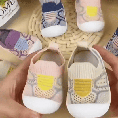 BabyFlex® - Le prime scarpe che proteggono i primi passi